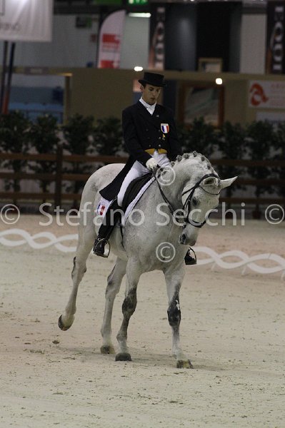 DUPERDU_PASSE PARTOUT_MILANO_2011_SS3_9593.jpg